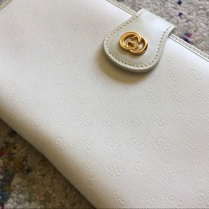 Vintage Gucci White Tri-Fold Leather Monogram Wallet